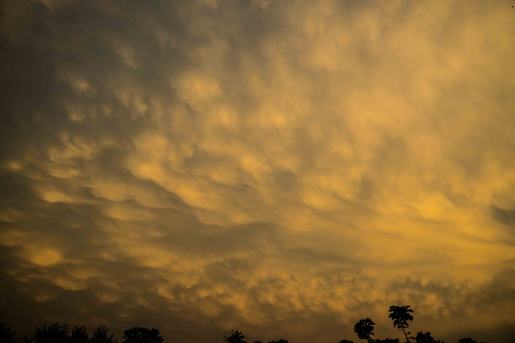 Mammatus Clouds august 25, 2014  © Bobbi Rose Photogrpahy